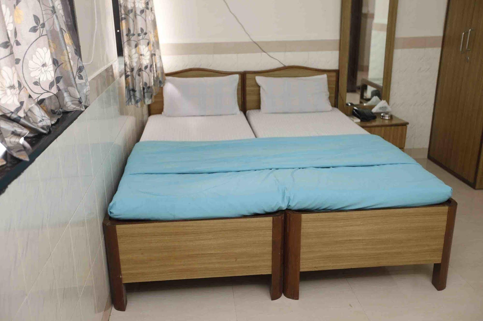 Hotel Al Madina Palace Mumbai Kültér fotó