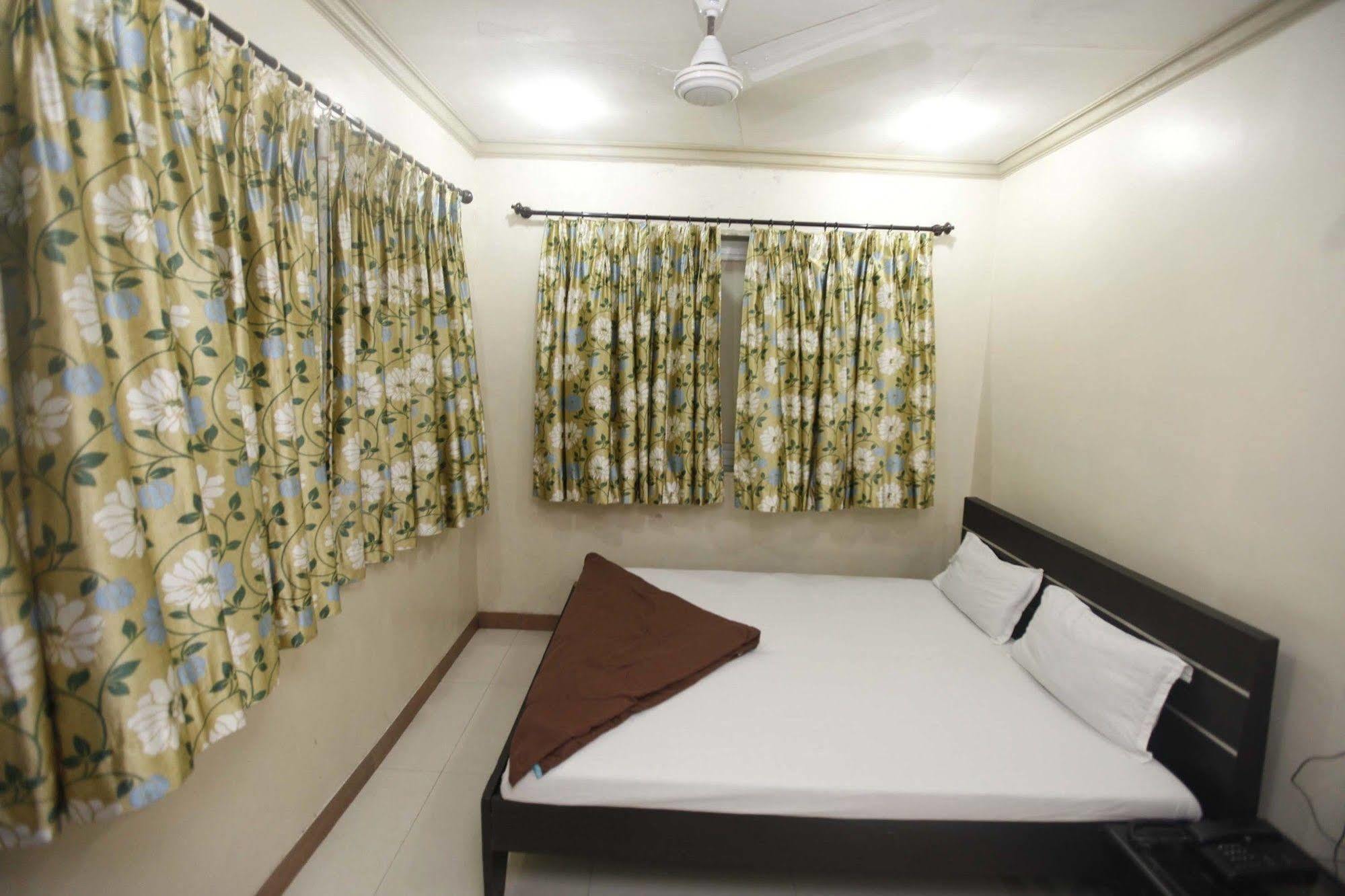 Hotel Al Madina Palace Mumbai Kültér fotó